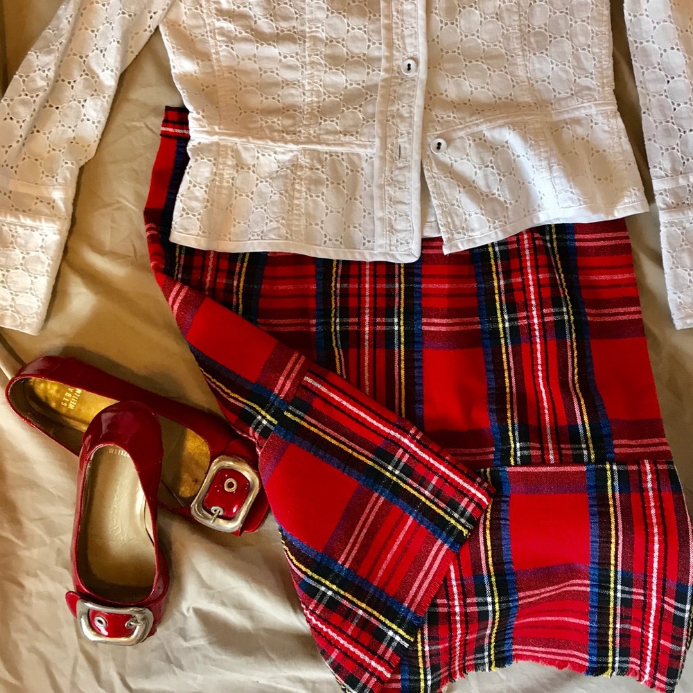 Stuart Weizmann Patent Leather Ruby Flats 7.5